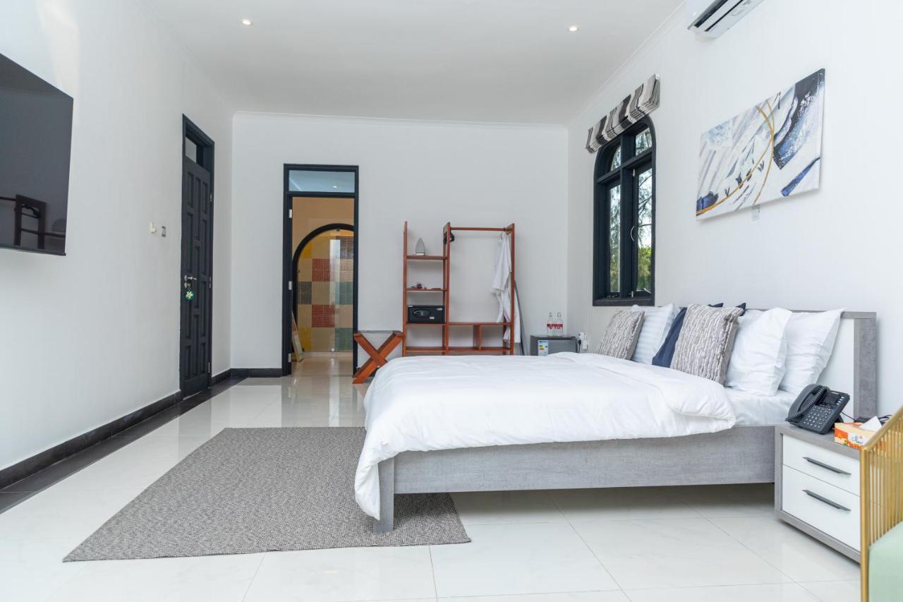 Upendo Boutique Hotel, Dar Es Salaam Exteriör bild