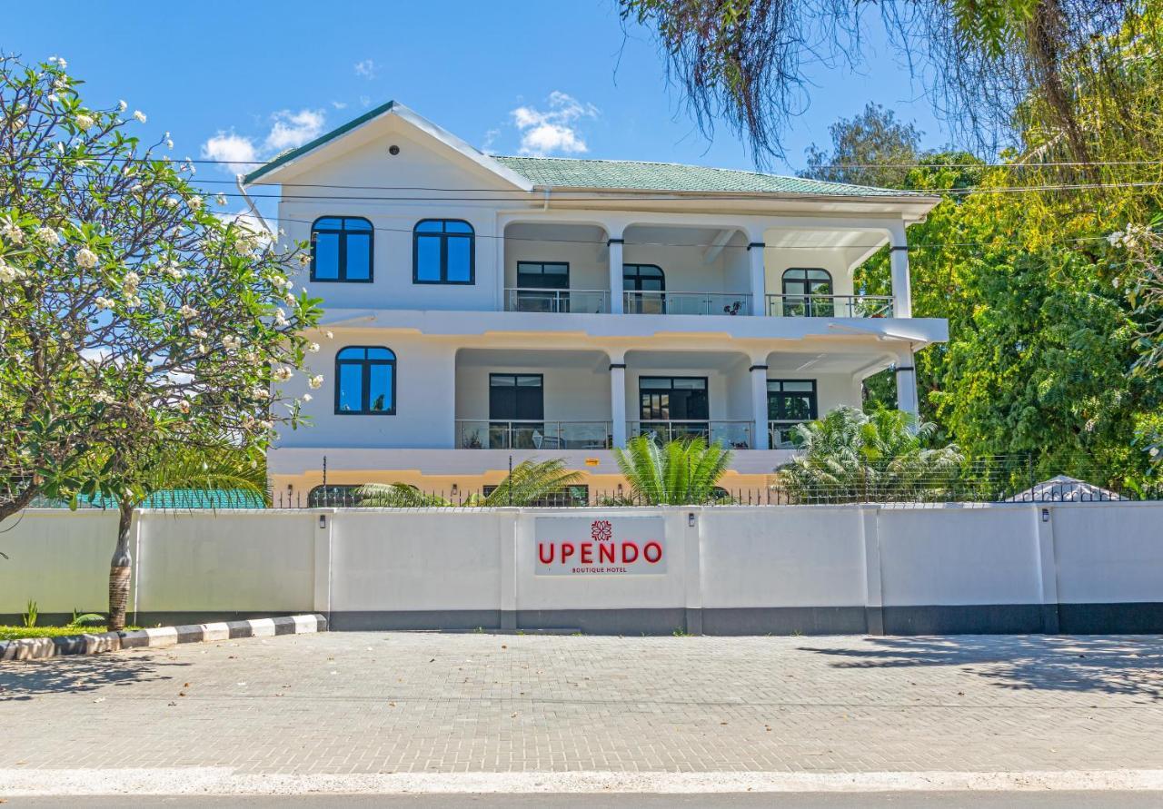 Upendo Boutique Hotel, Dar Es Salaam Exteriör bild